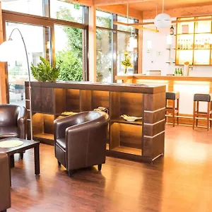 3* Hotell 21
