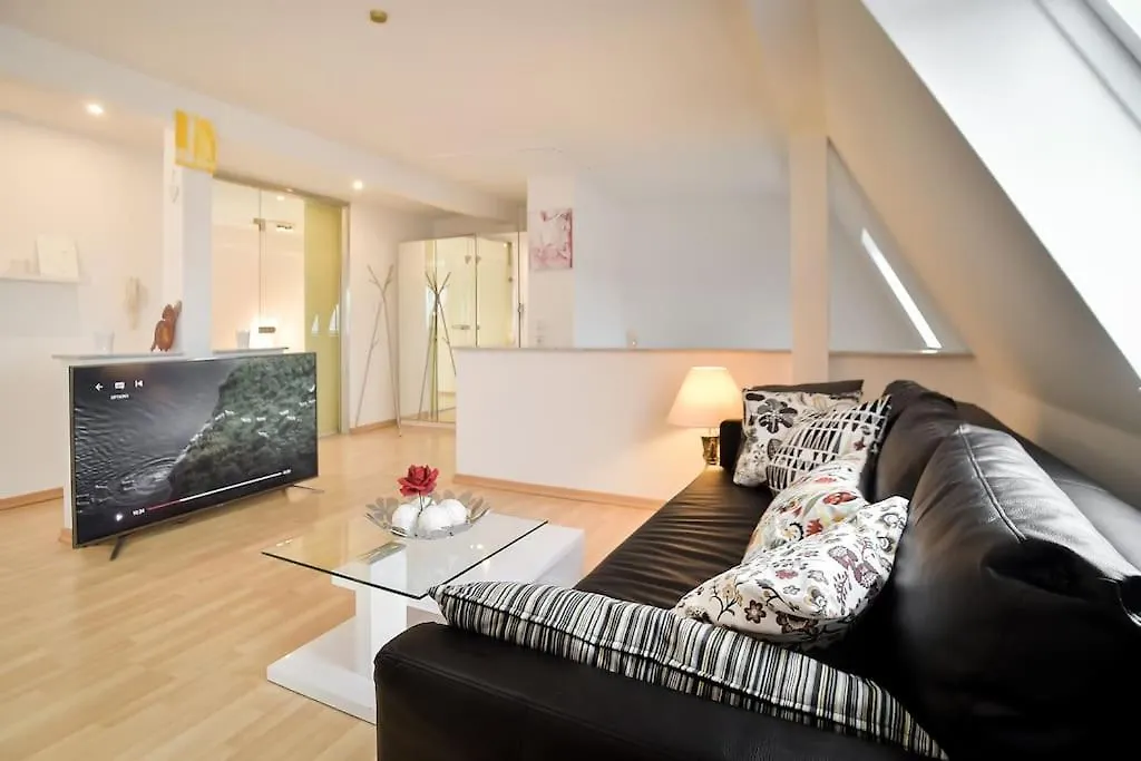5 Secret Escape Apartment Above Stuttgart 0*,